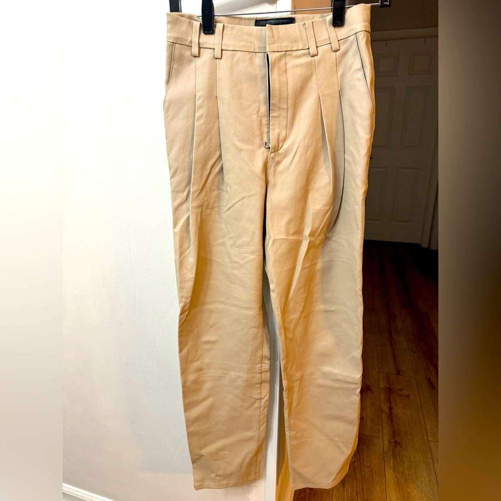 Sprwmn . Pants  size smoll . Leather